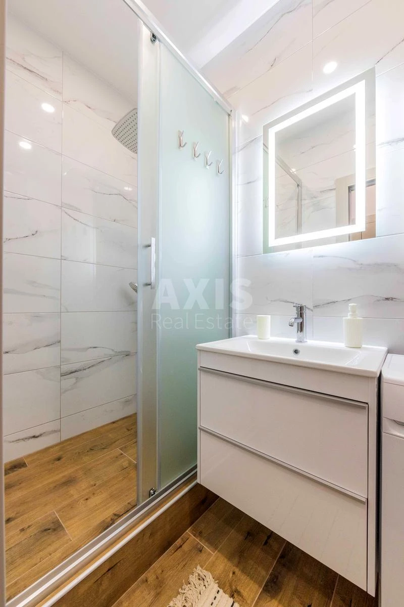 2к квартира ул. Михаила Максимовича 246650914