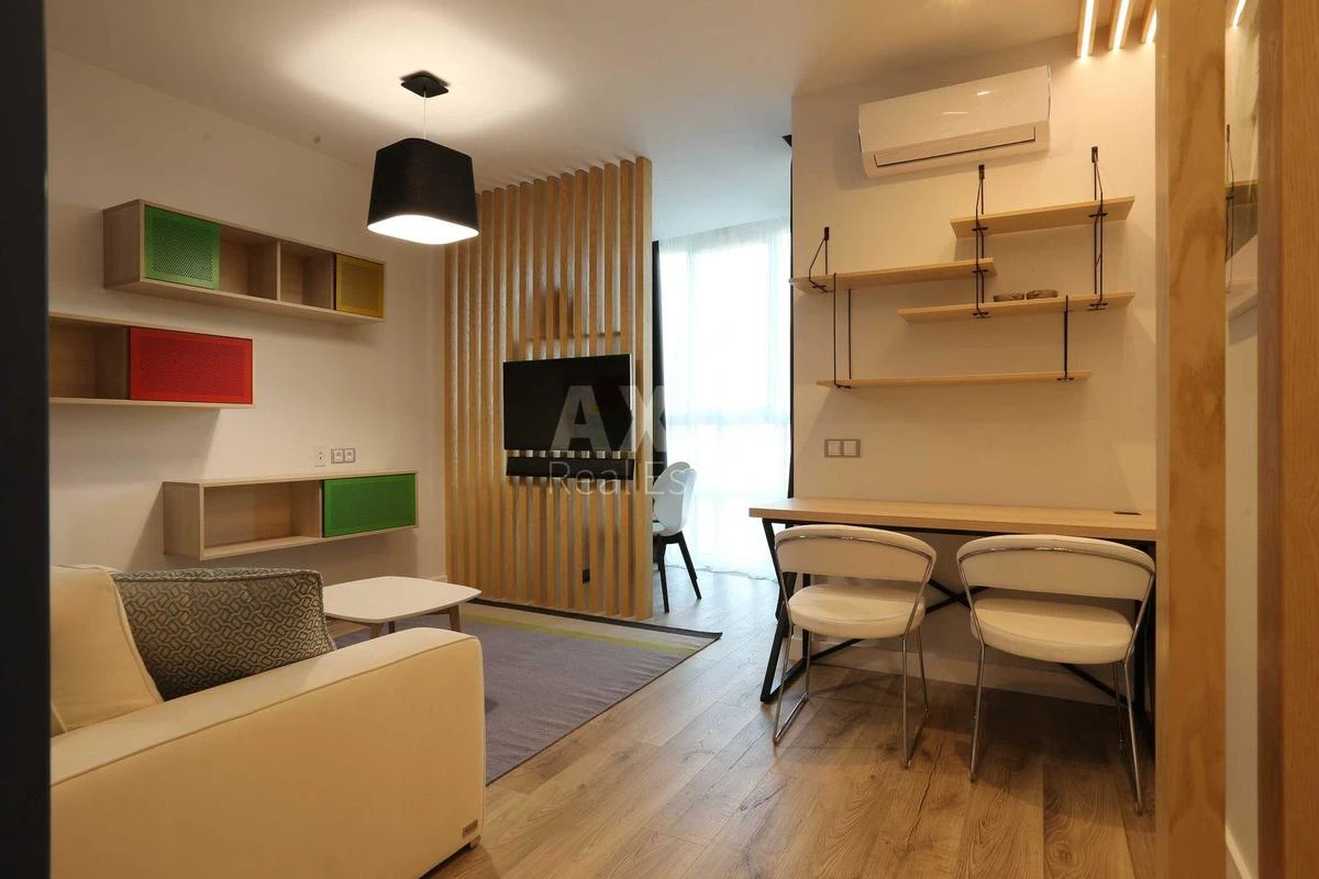 1k apartment vul. Akademika Shalimova Тридцять п'ять А353193