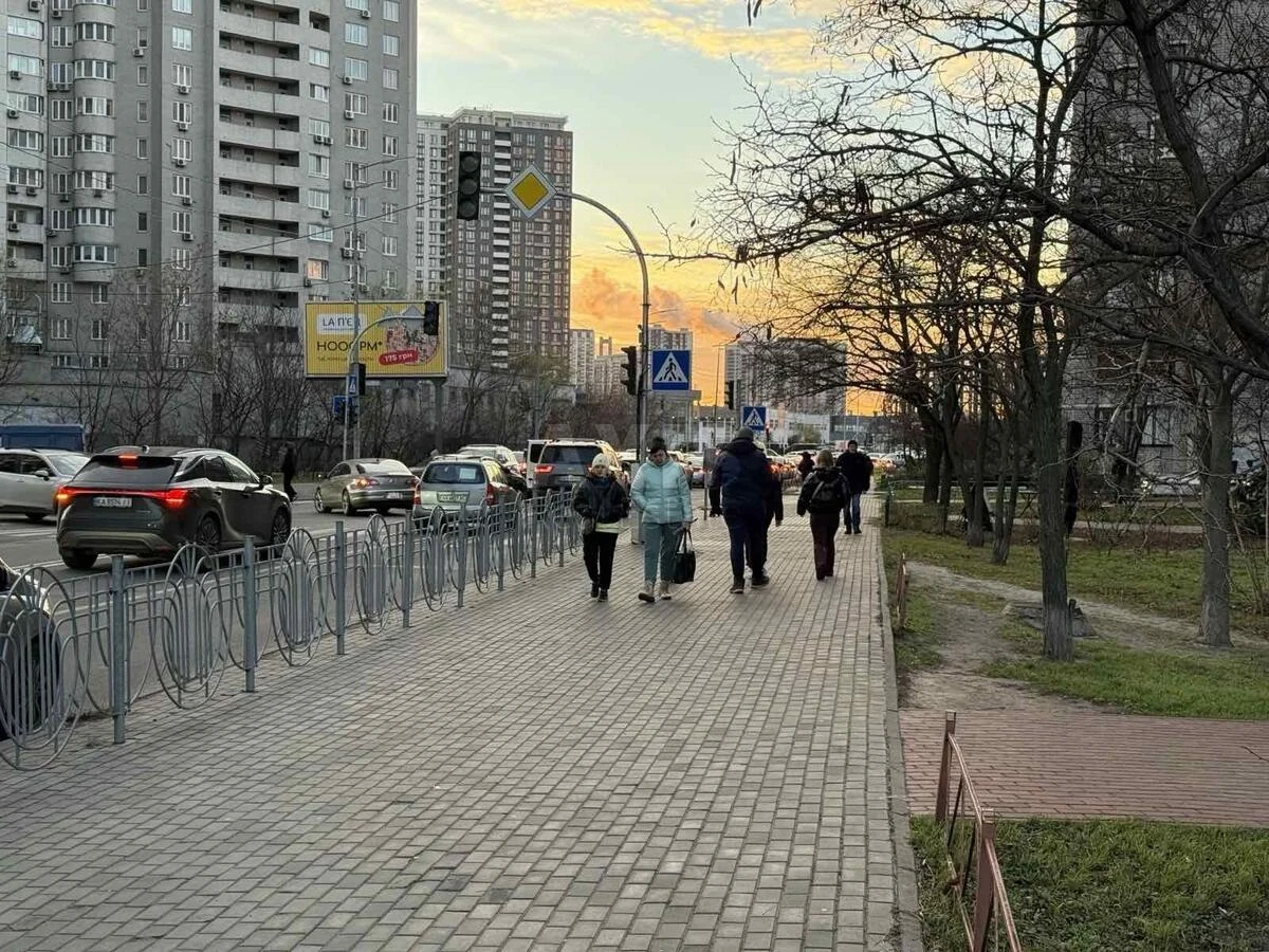 Объект сервиса ул. Княжий Затон 12, 56м2674792