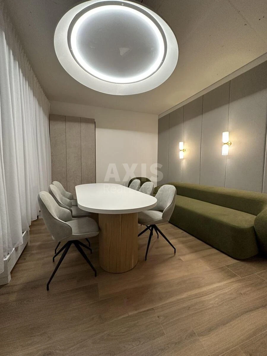 Office vul. Buslivs'ka 12, 135m2674899