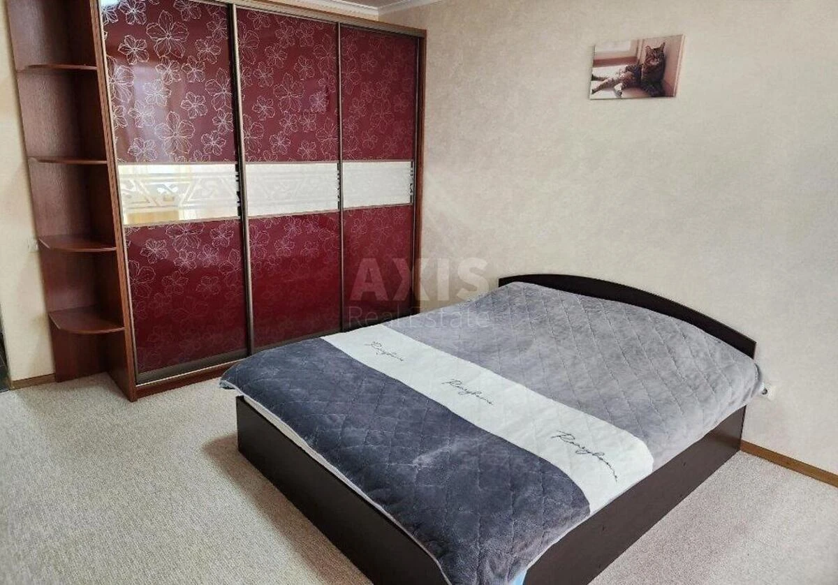 1k apartment vul. Shums'kogo Jurija 3А645962