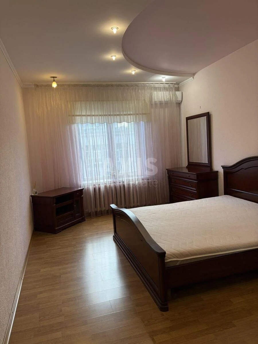 2к квартира ул. Дмитриевская 69709557