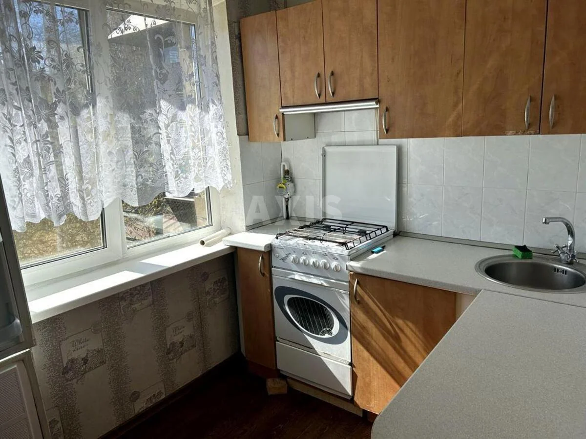 1k apartment vul. Mezhova 19Б