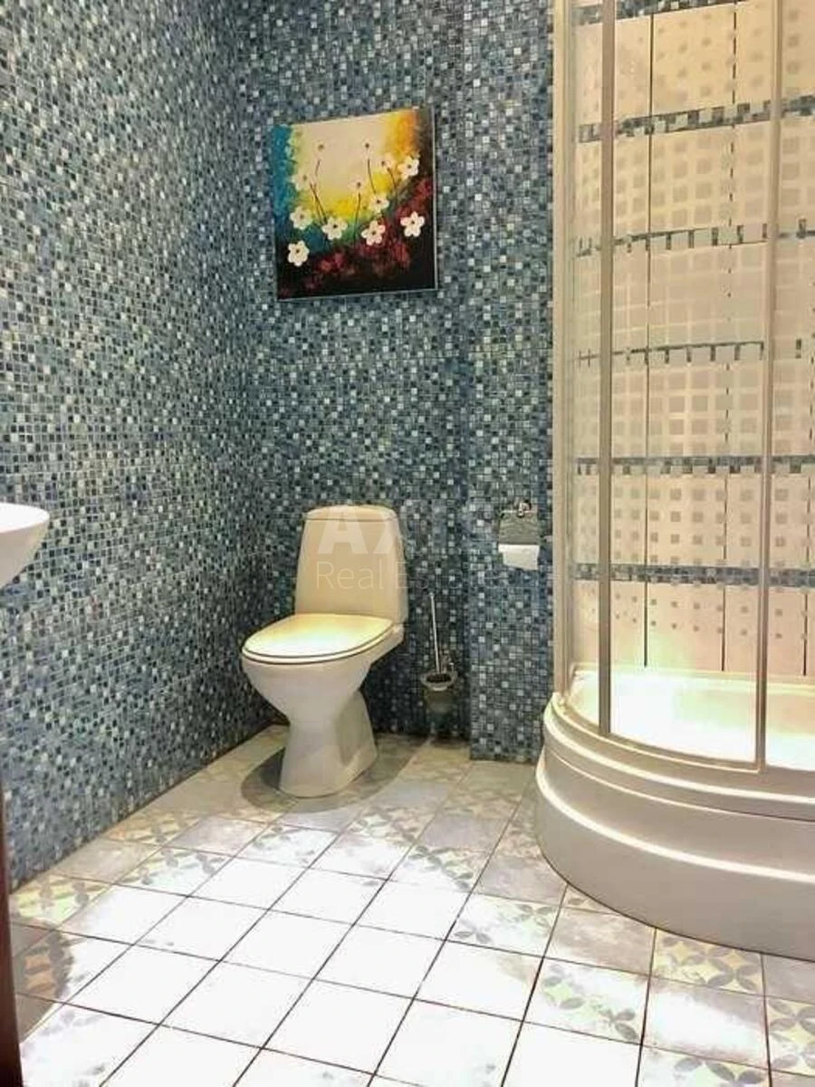 3k apartment vul. Zhyljans'ka 596610711