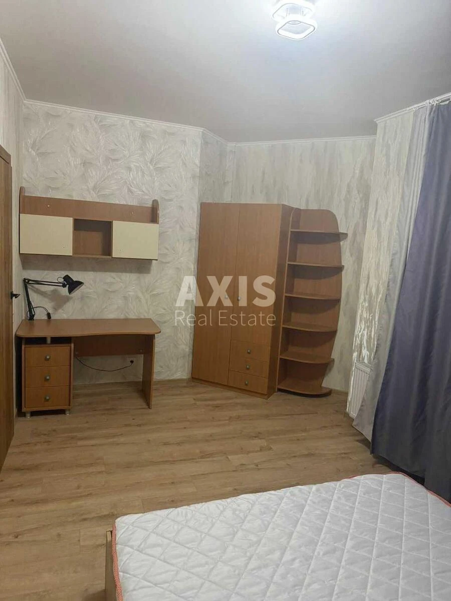 3k apartment vul. Metrologichna 21684868