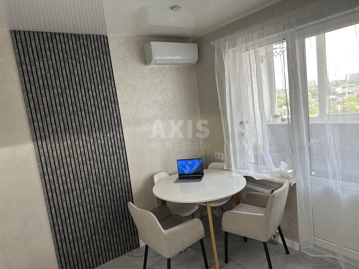 1k apartment vul. Danchenka Sergija 28Б695491