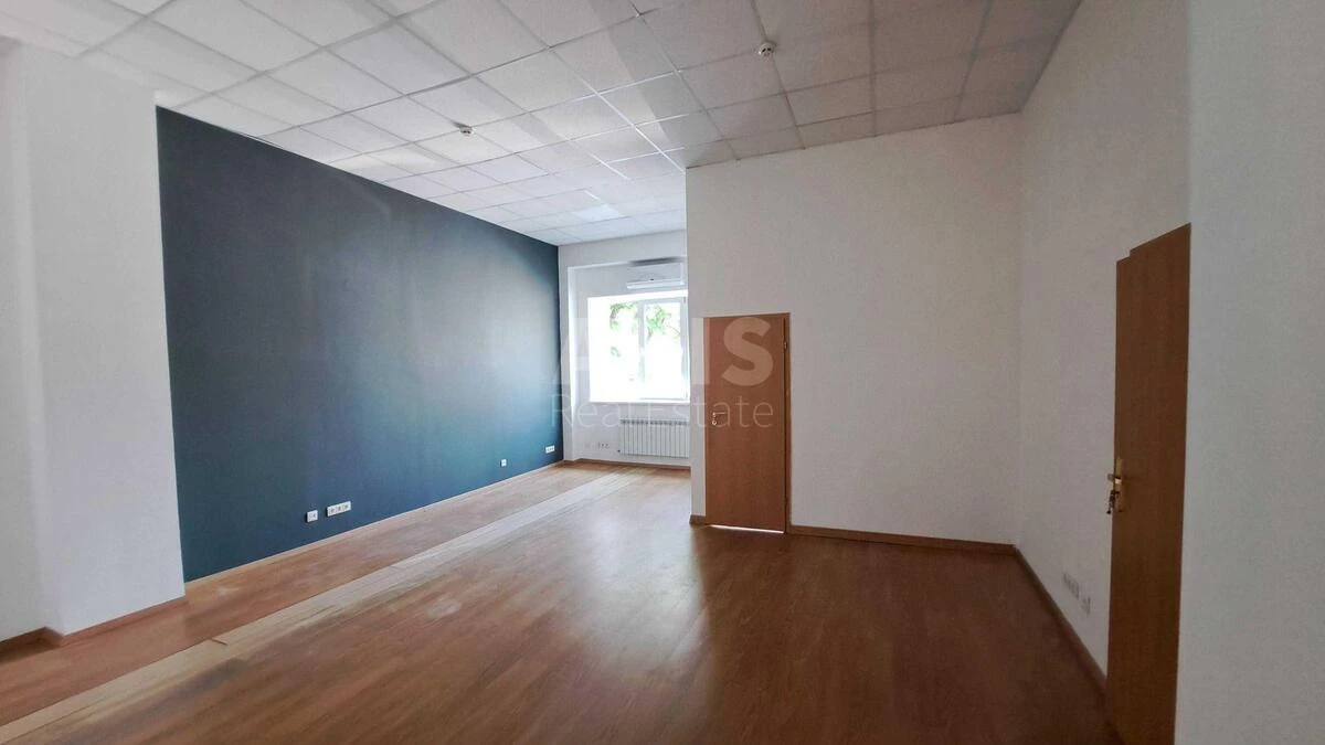 Офис ул. Сверстюка Евгения 11Б, 58м271231
