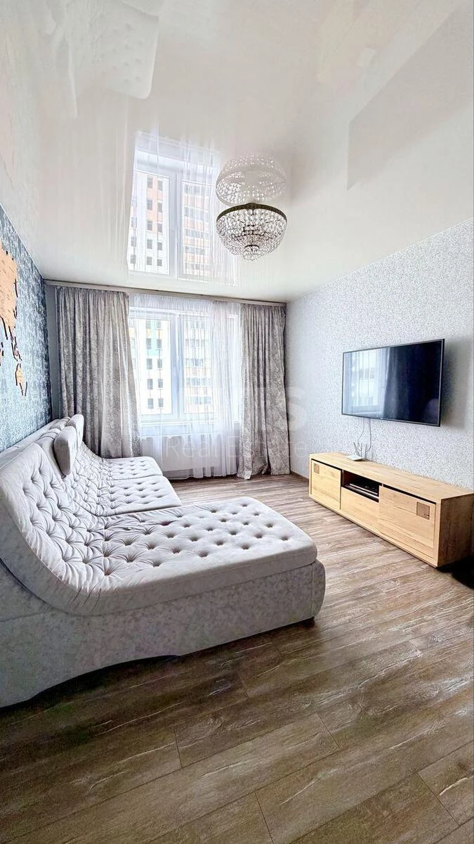 2k apartment vul. Danchenka Sergija 32А702742