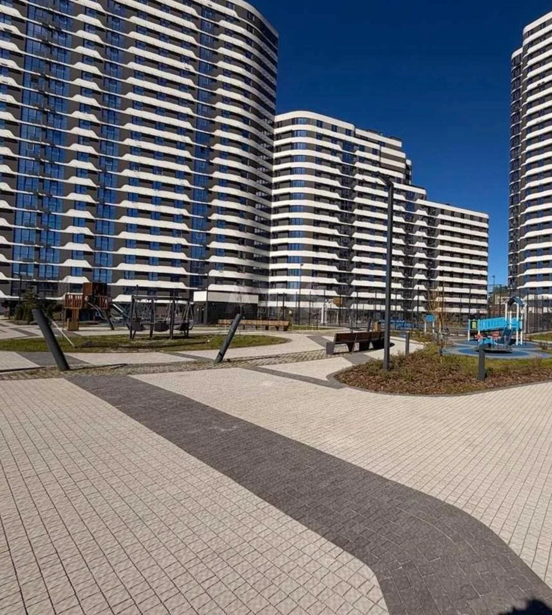 Trade object vul. Voskresens'ka 2А, 176m2