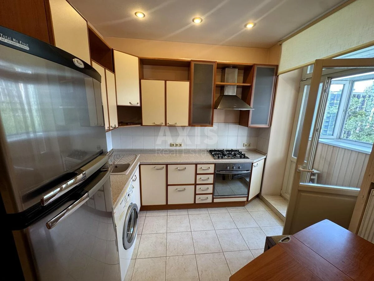 2k apartment vul. Vasylya Tyutyunnyka 58/165464