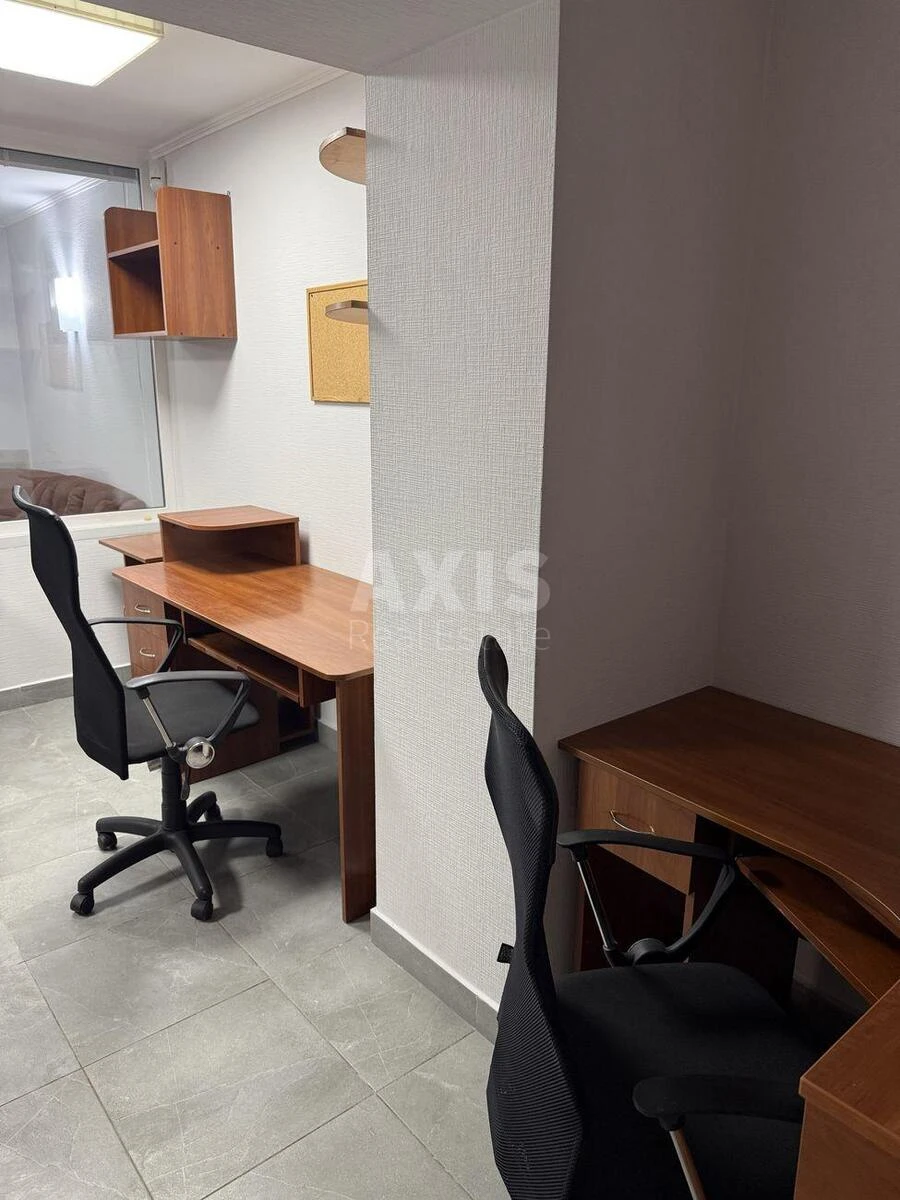 Офис ул. Антоновича 72, 60м2686894