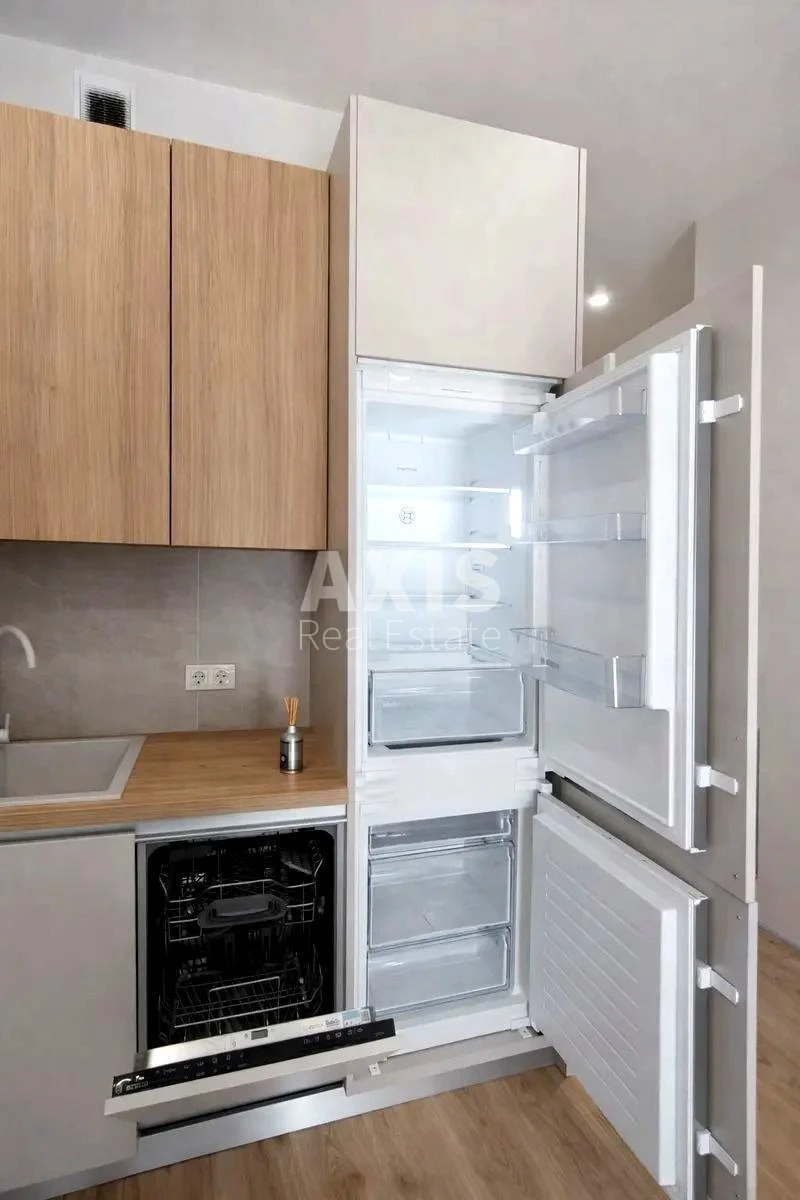 2k apartment vul. Vasylya Tyutyunnyka 28A664285