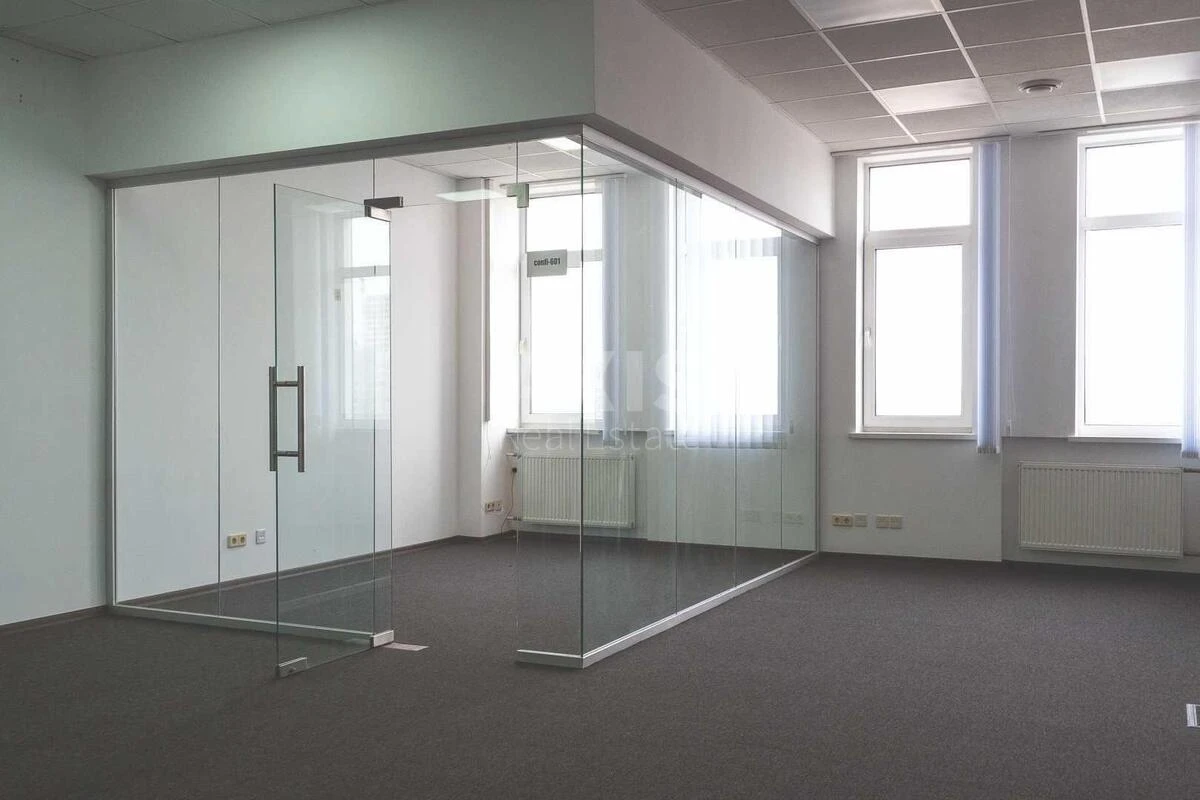 Office vul. Geroi'v Kosmosu 5, 828m2691671