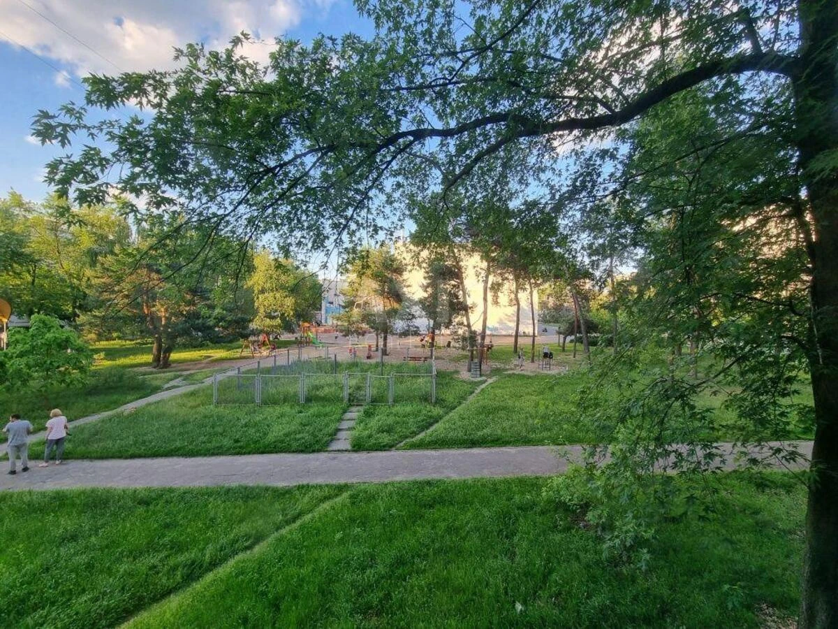 4k apartment vul. Ronalda Reyhana 206560820