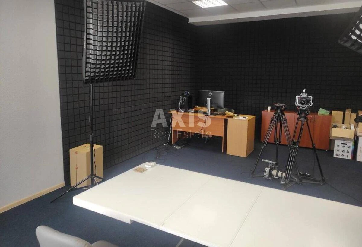 Office vul. Gogolivs'ka 39, 1159m2503741