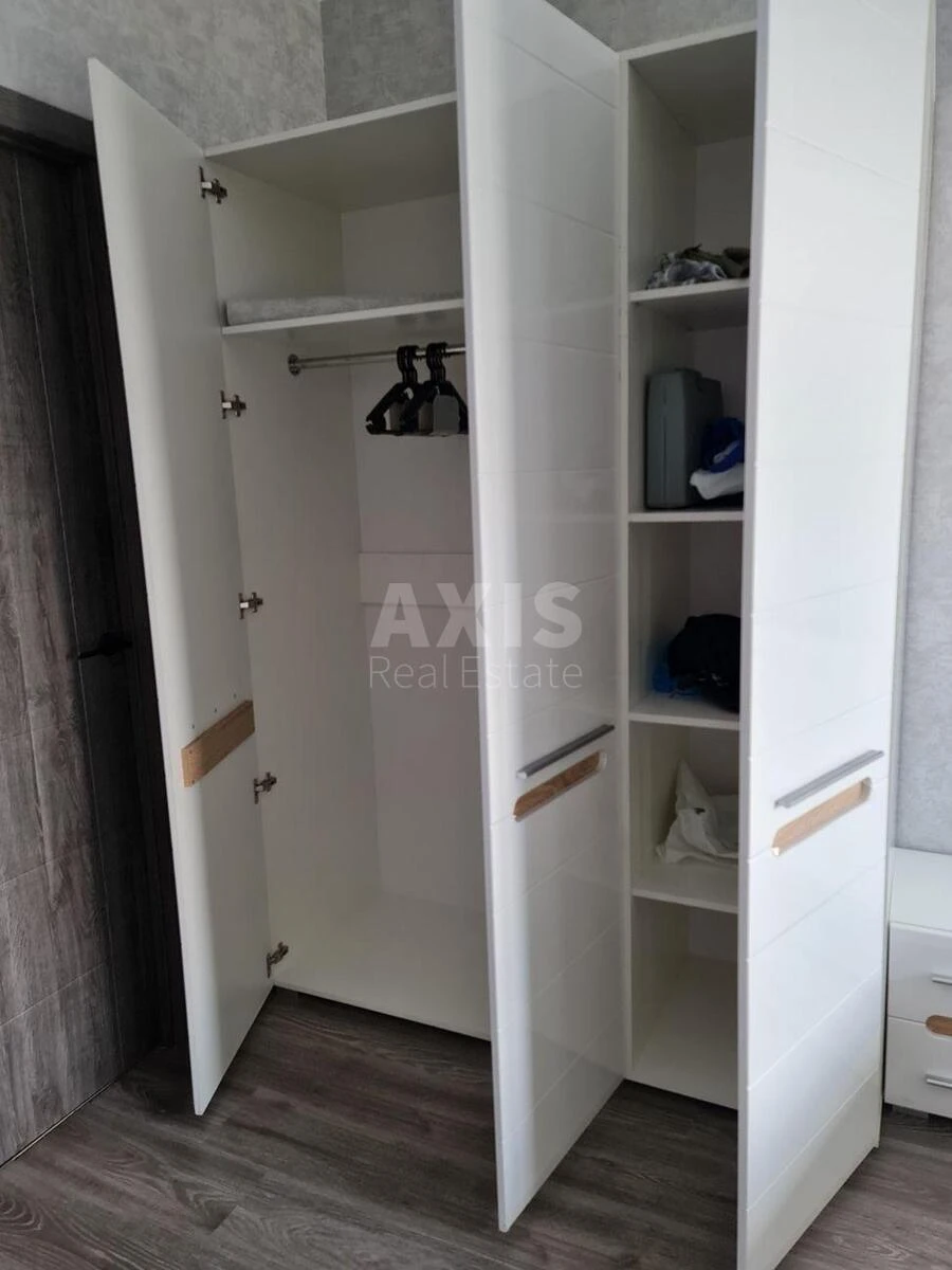 2k apartment vul. Novopol'ova 2642319