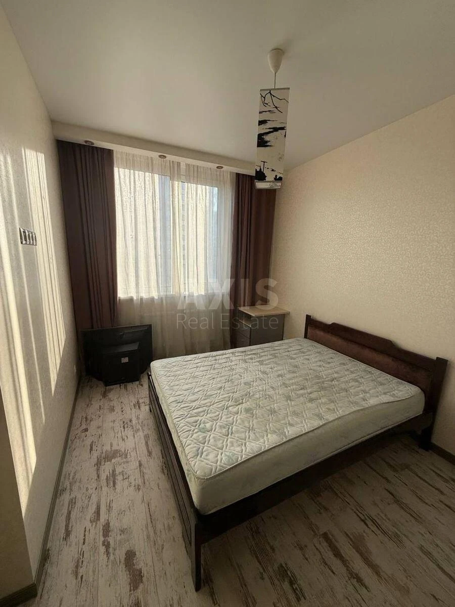 2k apartment vul. Yulia Zdanovska 46/1690463