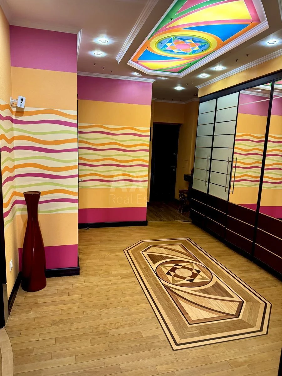 3k apartment vul. Sribnokil's'ka 22674755