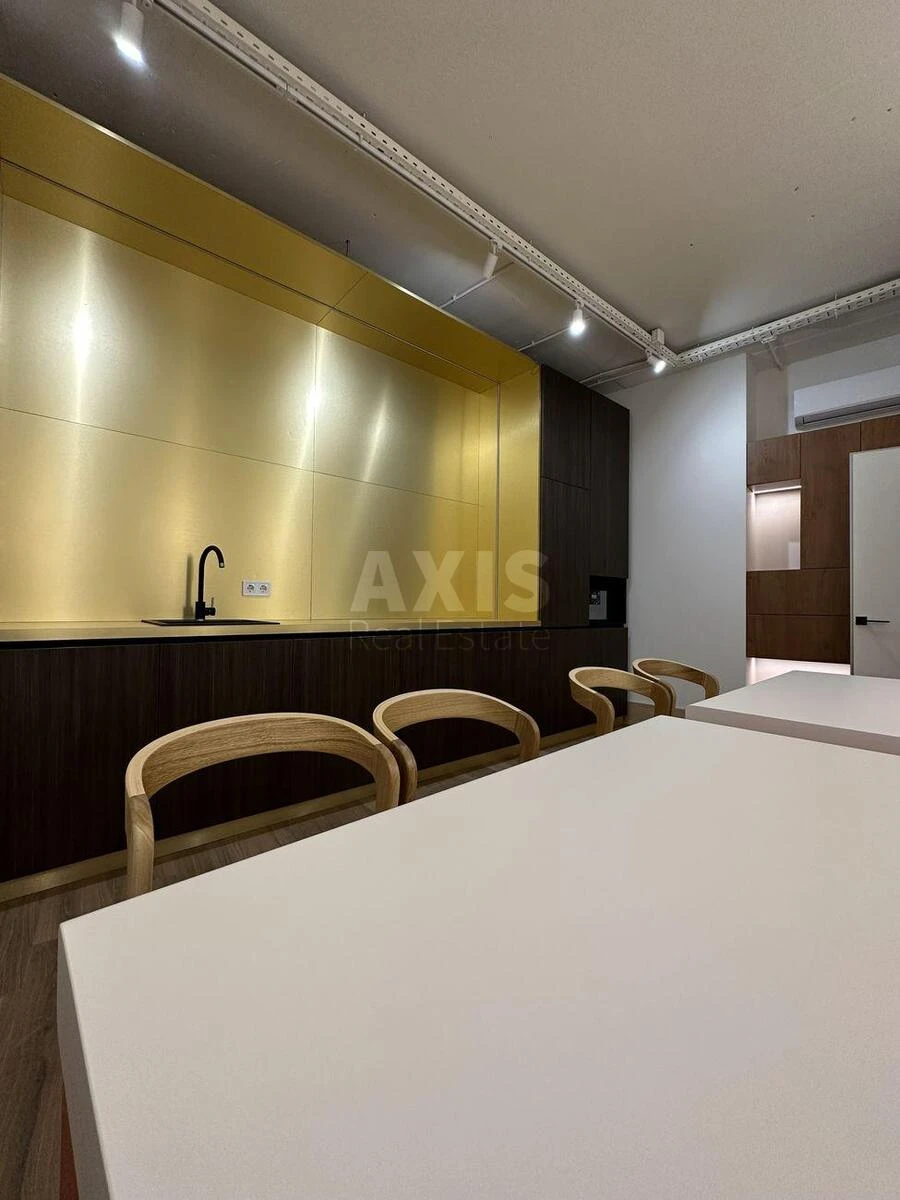 Офис ул. Бусловская 12, 135м26748910