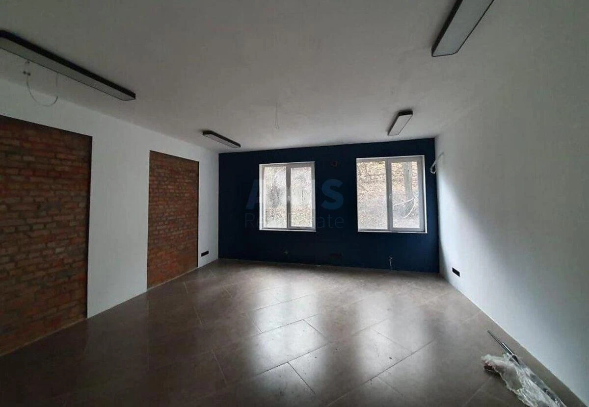 Объект торговли ул. Нижнеюрковская 9, 2682м2470105