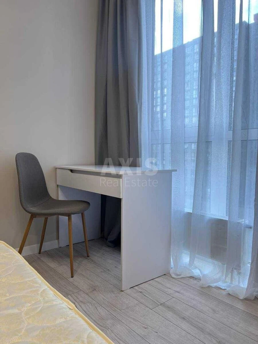 1k apartment vul. Oleksandra Olesja 8/17692867