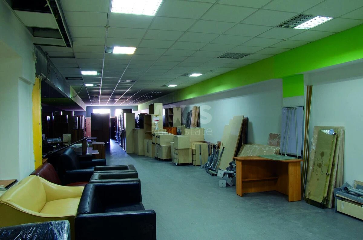 Office vul. Geroi'v Kosmosu 4, 1107m2677981