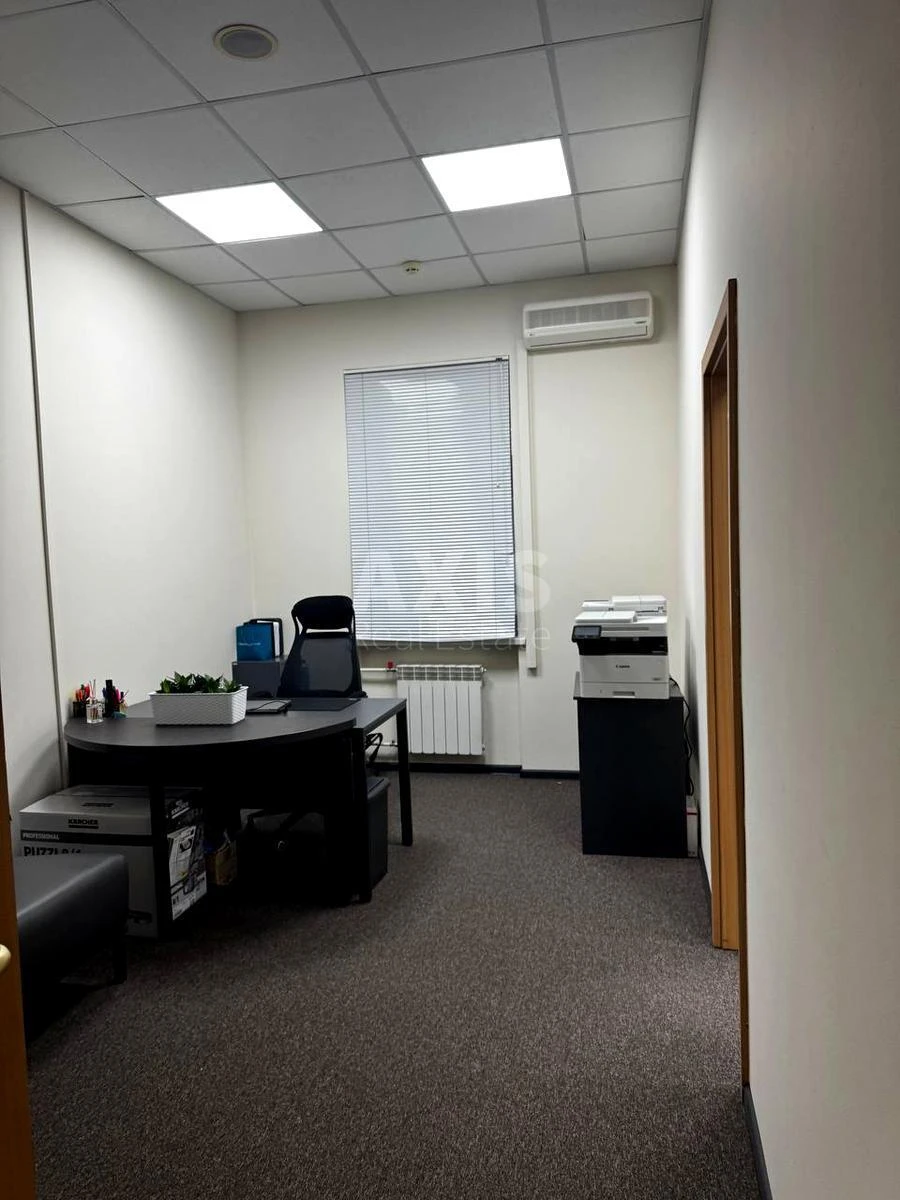 Office vul. Saksagans'kogo 111А, 696m2661916