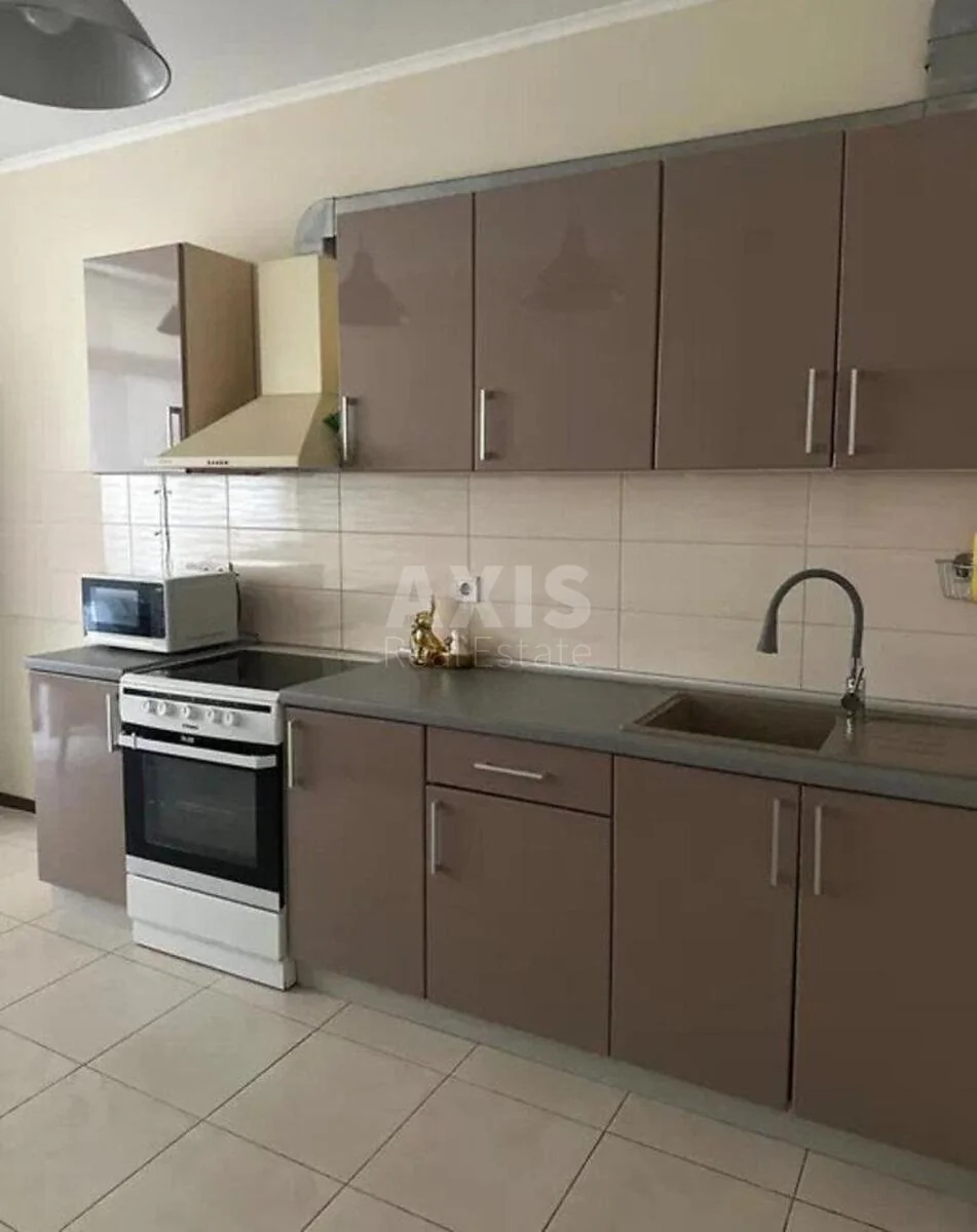 2k apartment vul. Voskresens'ka 16