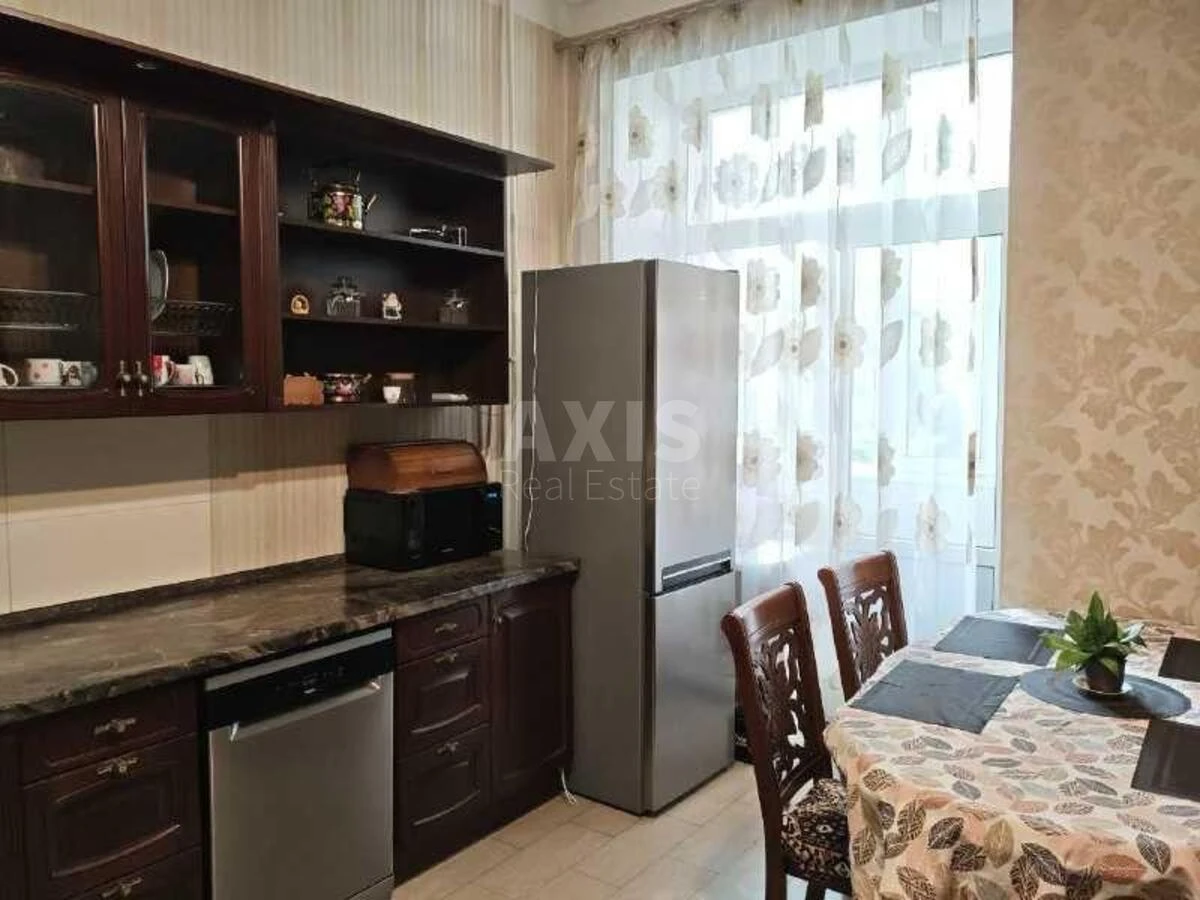 3k apartment vul. Gonchara Olesja 86А713660