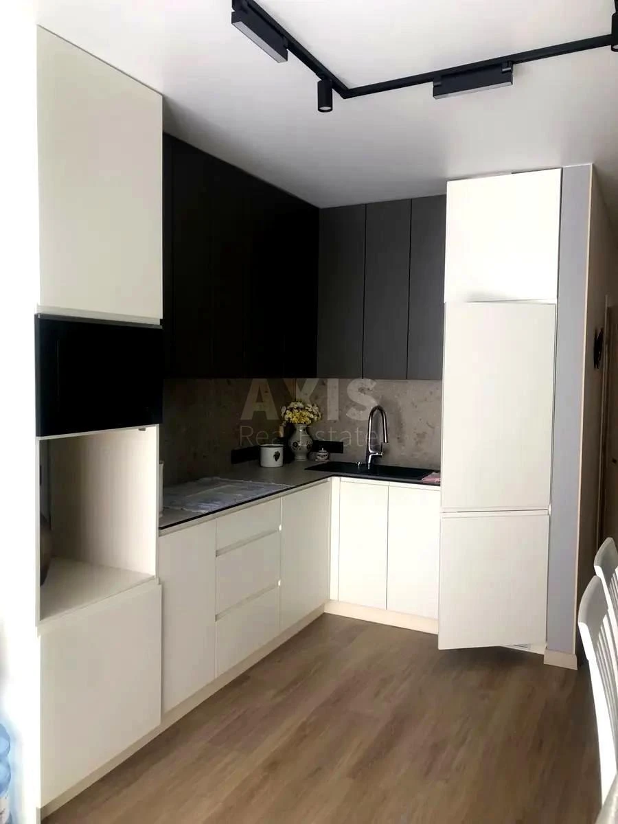 1k apartment vul. Prychal'na 1466646