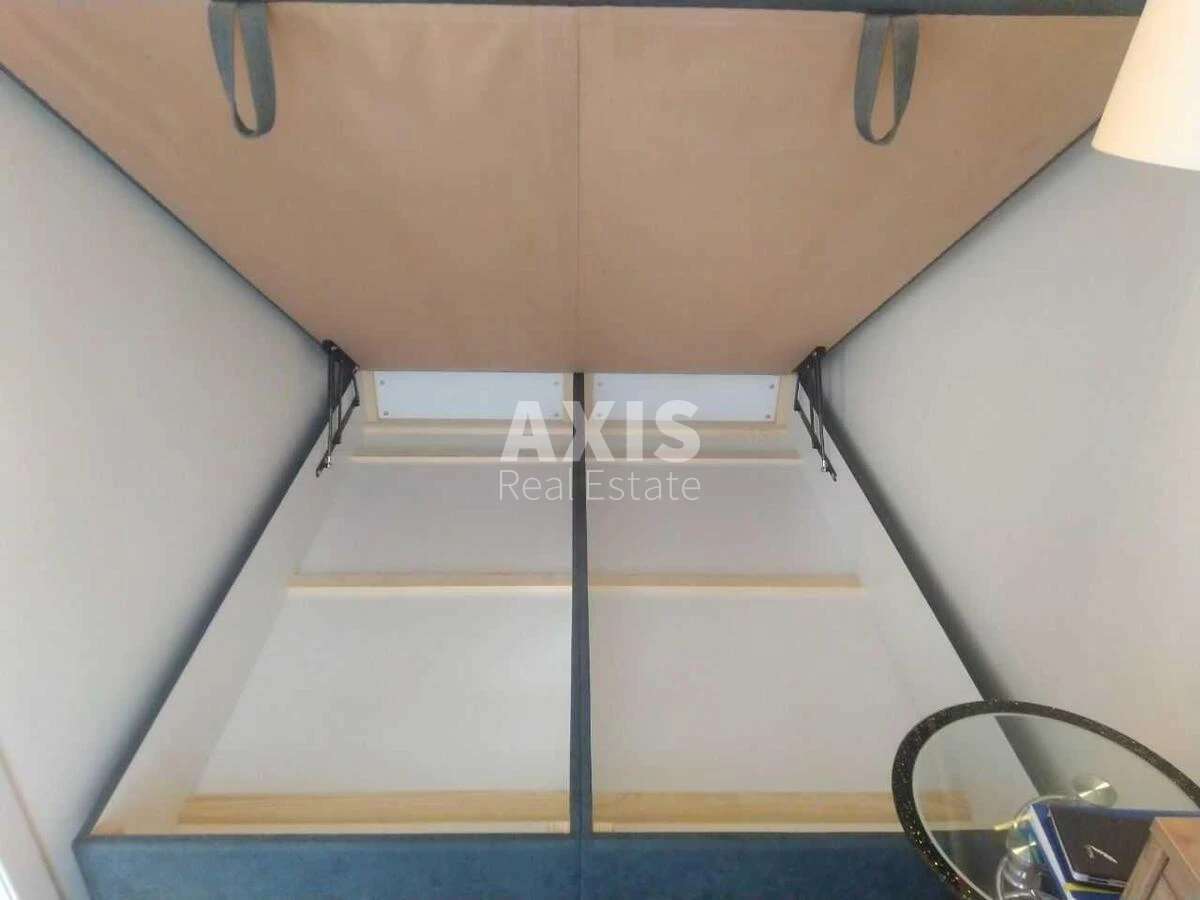 1k apartment pr-t Berestejskij 65B646036