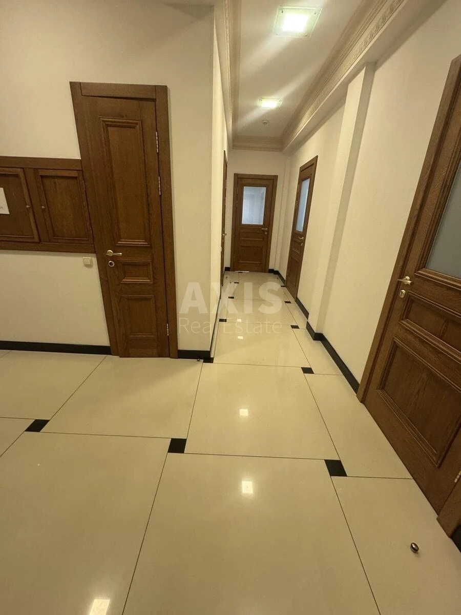 Офис ул. Жилянская 72А, 755м26348312