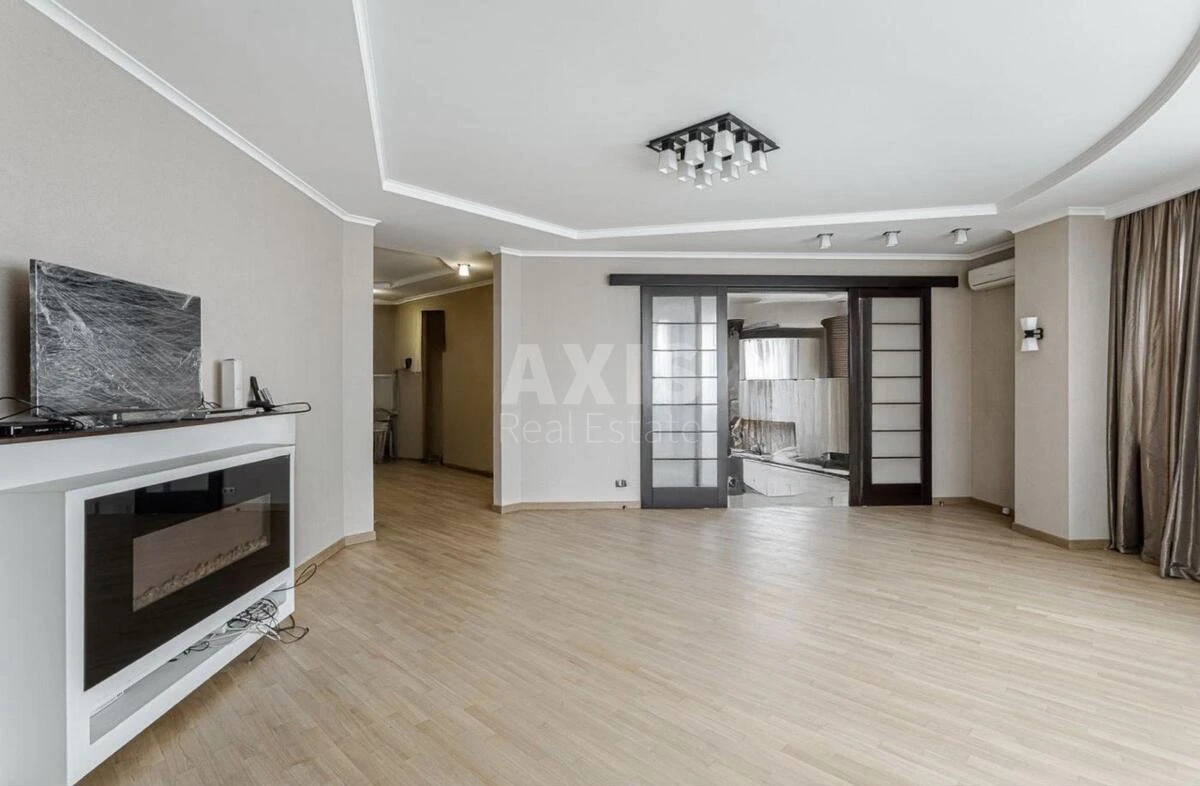 4k apartment bul. Lesi Ukrai'nky 7Б700225