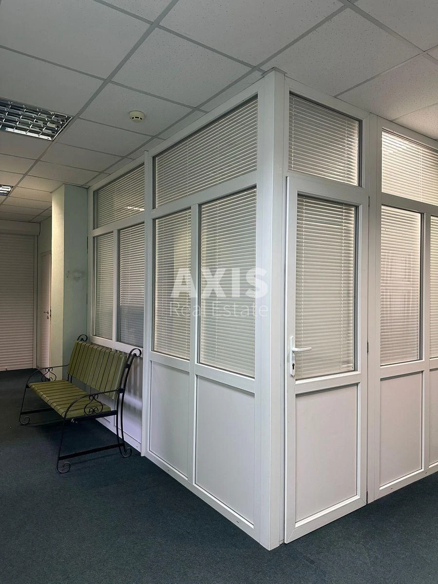 Офис ул. Пулюя Ивана 5, 60м2529137