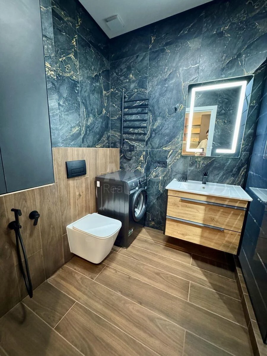 2k apartment pr-t Berestejskij 11Б691289