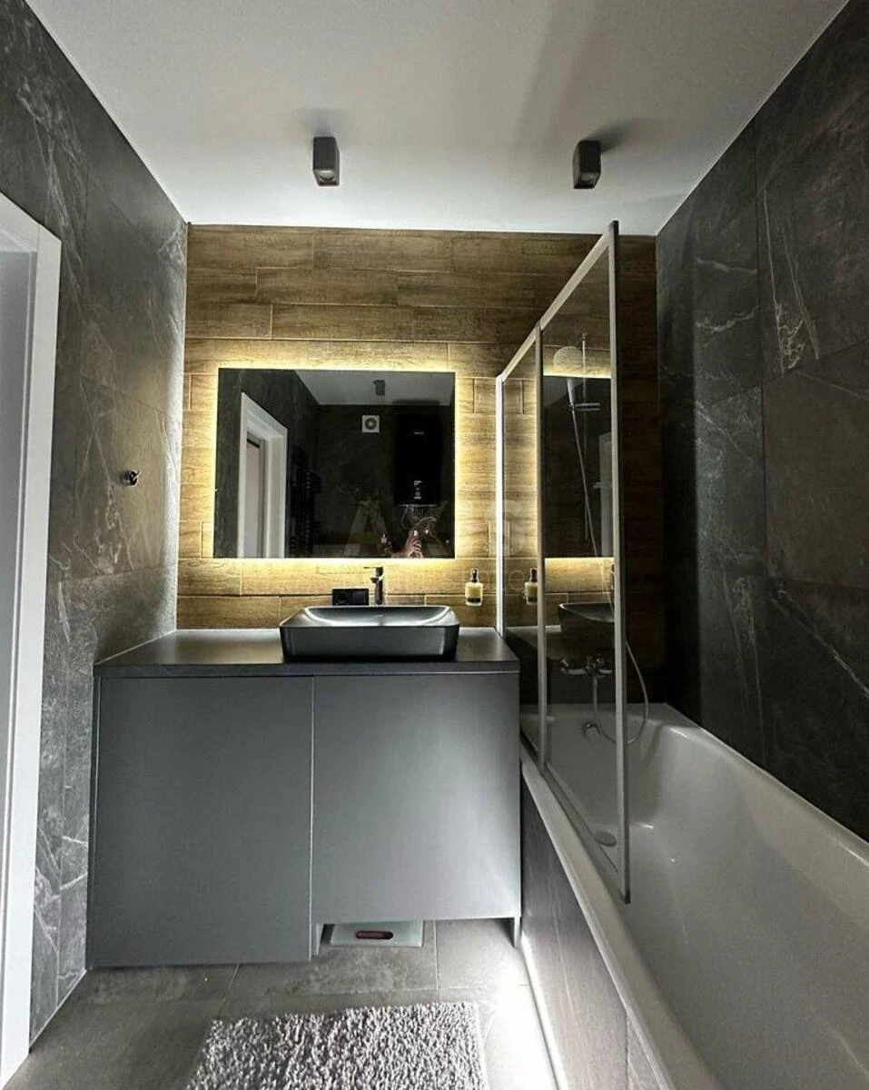 3k apartment vul. Zarichna 4, корп. 17189111
