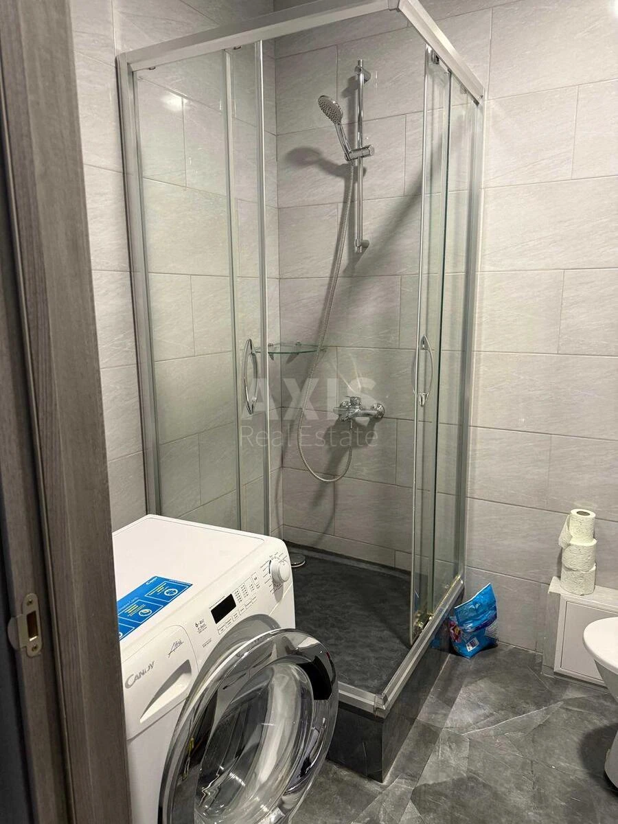 1k apartment pr-t Yevropeyskoho Soyuzu 41Д639685