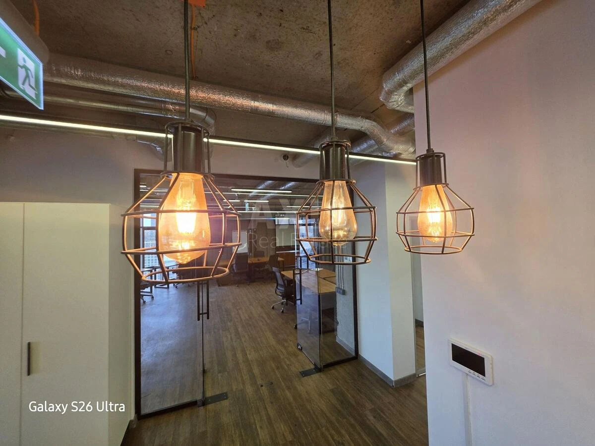 Office vul. Velyka Vasyl'kivs'ka 72, 182m2719491