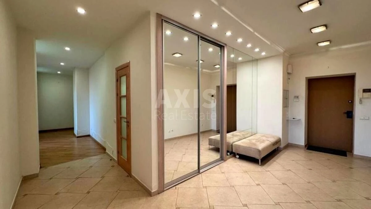 4k apartment bul. Shevchenka Tarasa 11А6893612
