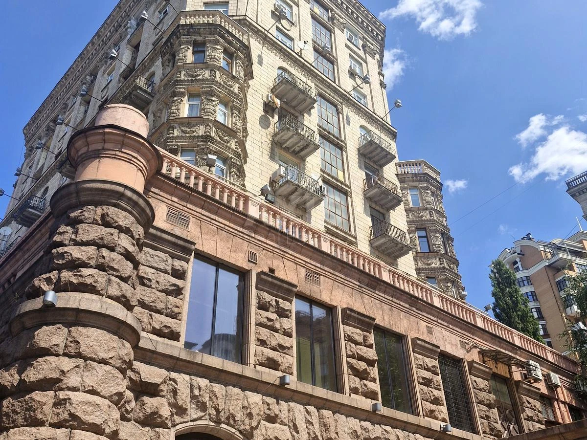 Офис ул. Крещатик 23, 338м27050222