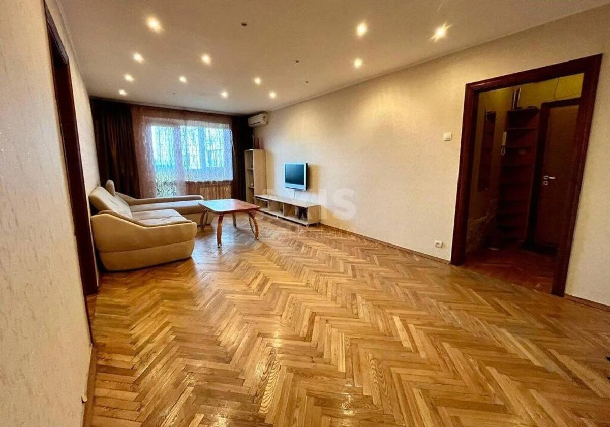 3k apartment vul. Ahmatovoi' Anny 6674413