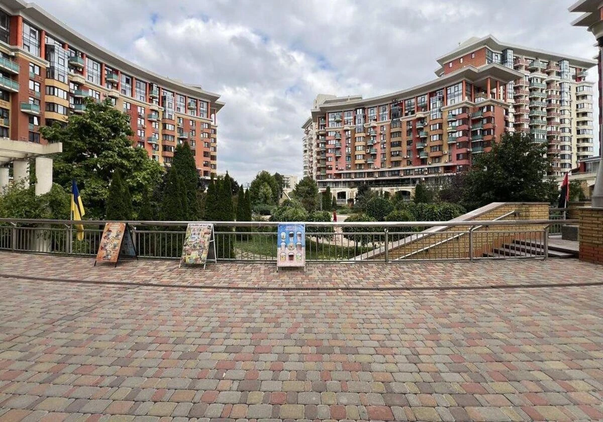 3k apartment vul. Yulia Zdanovska 71Г6638916