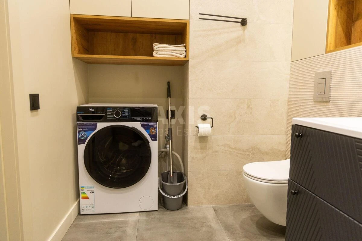 2k apartment nab. Dniprovs'ka 15679645
