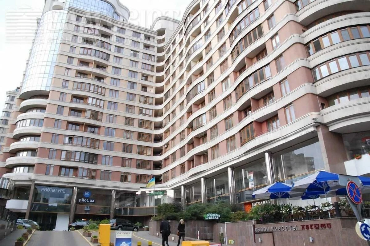 3k apartment vul. Zhyljans'ka 596610713