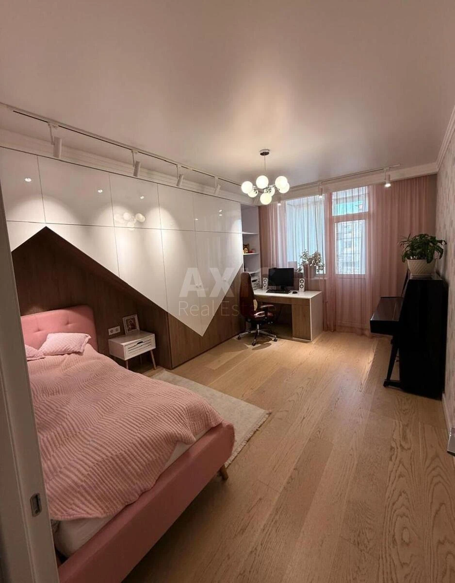 3k apartment vul. Sikors'kogo Igorja Aviakonstruktora 1713799