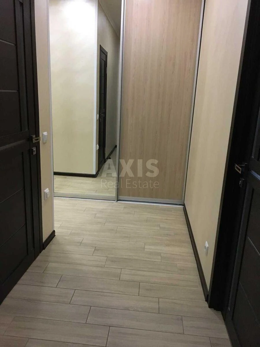 2к квартира ул. Михаила Максимовича 26710958