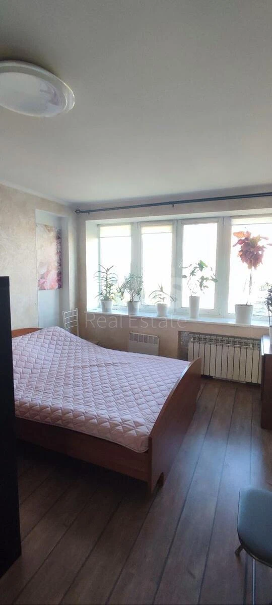 1k apartment vul. Entuziastiv 27617344