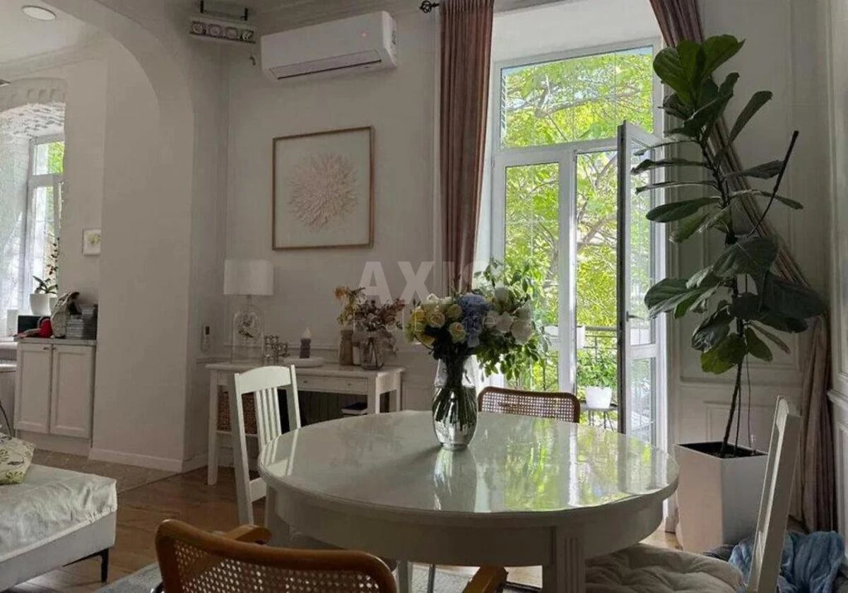3k apartment vul. Tarasivs'ka 19Б687364