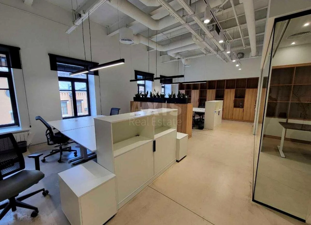 Office vul. Velyka Vasyl'kivs'ka 1/13, 269m266868