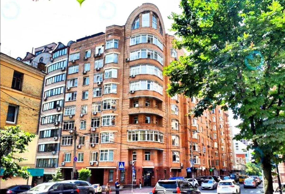 Office vul. Pavlivs'ka 17, 72m26311510